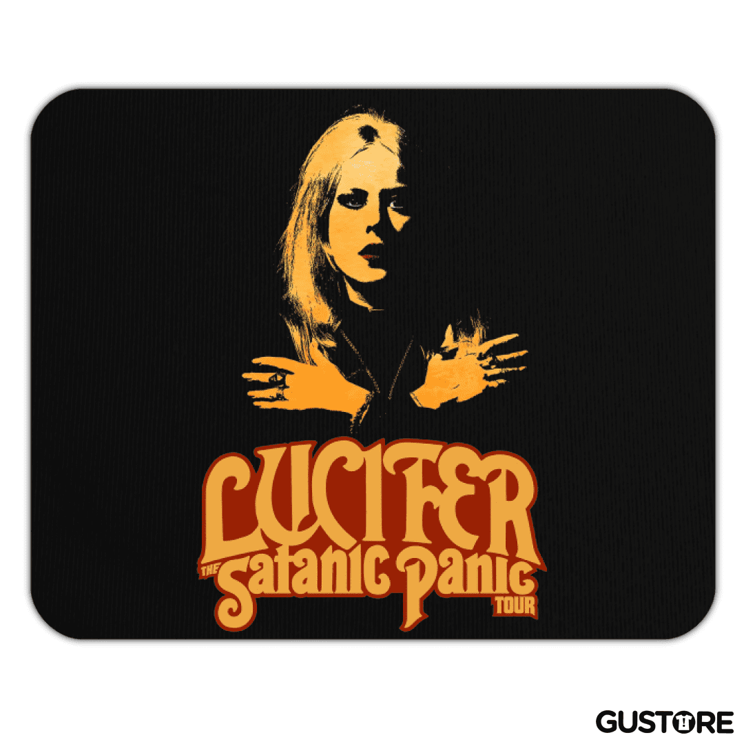 Mousepad Satanic Panic