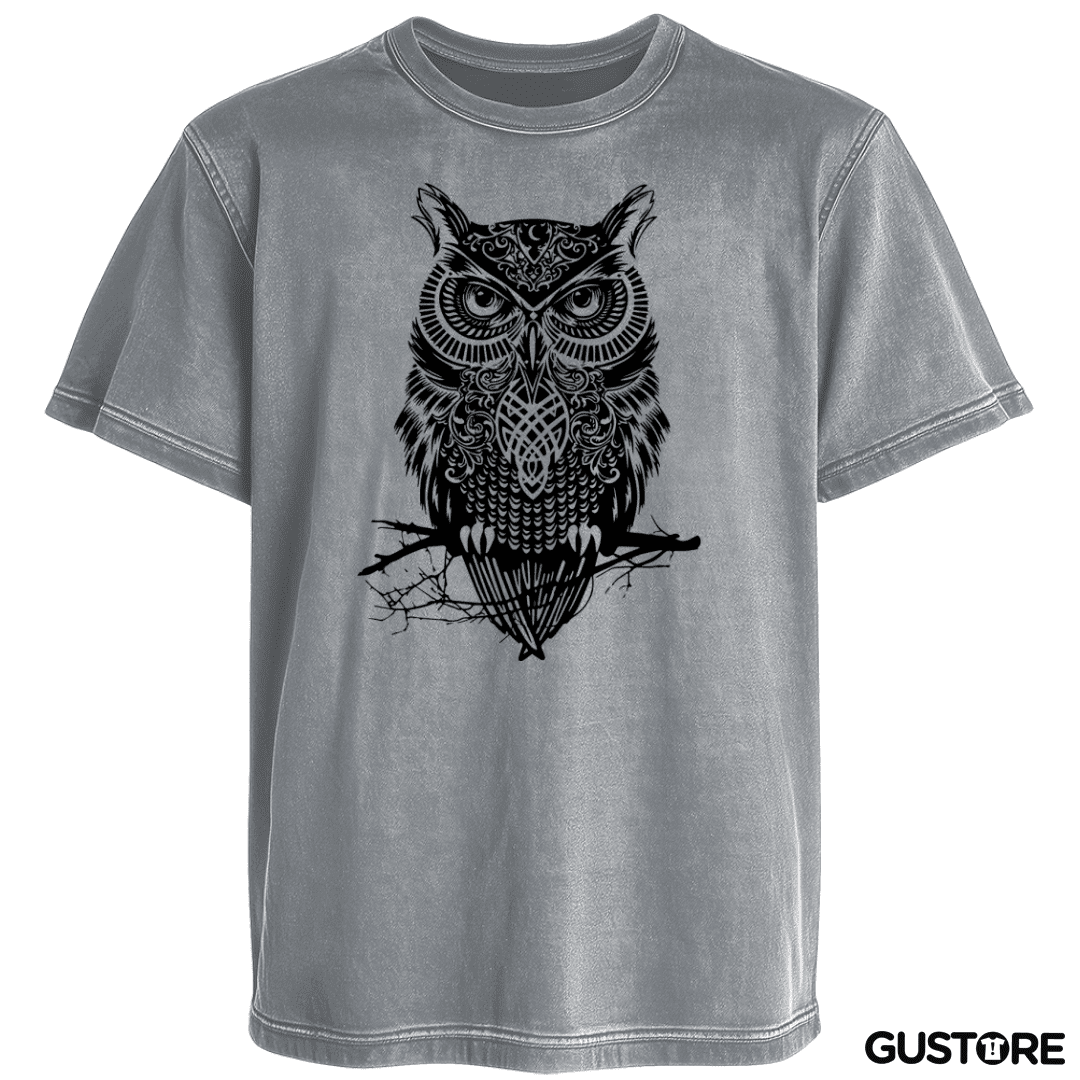 Polera desgastada Buho