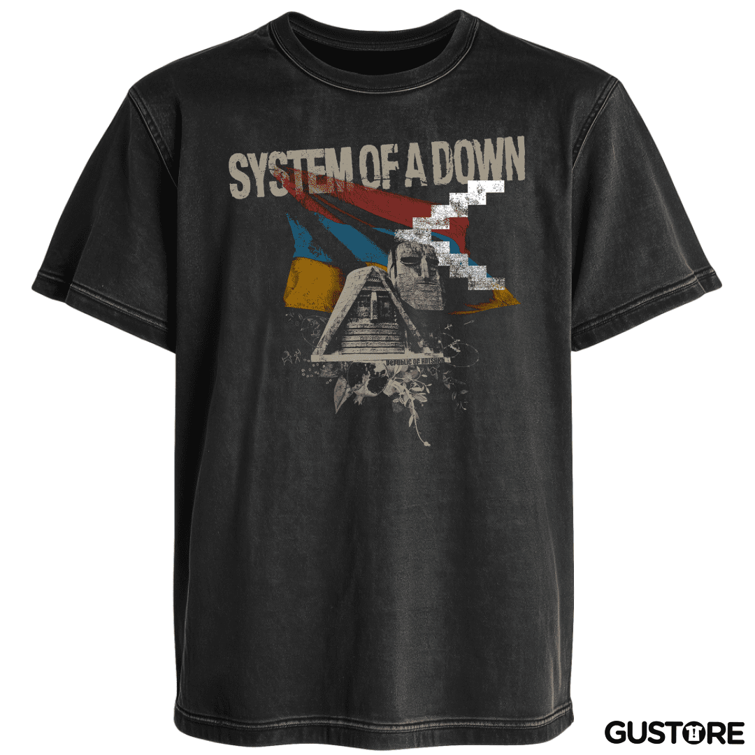 Polera desgastada System of a Down LATAM