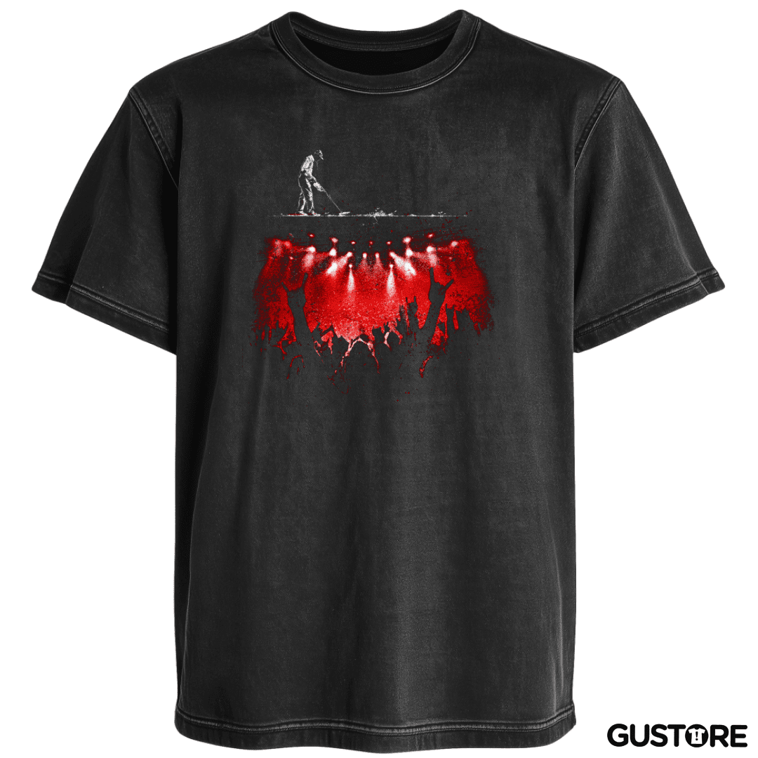 Polera desgastada Buscando metal 