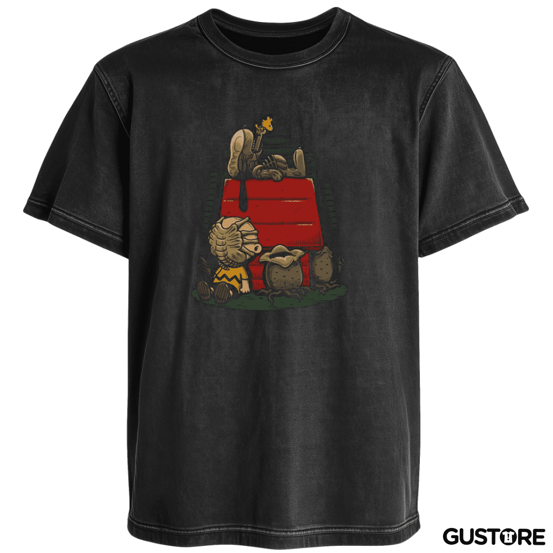 Polera desgastada Snoopy terror