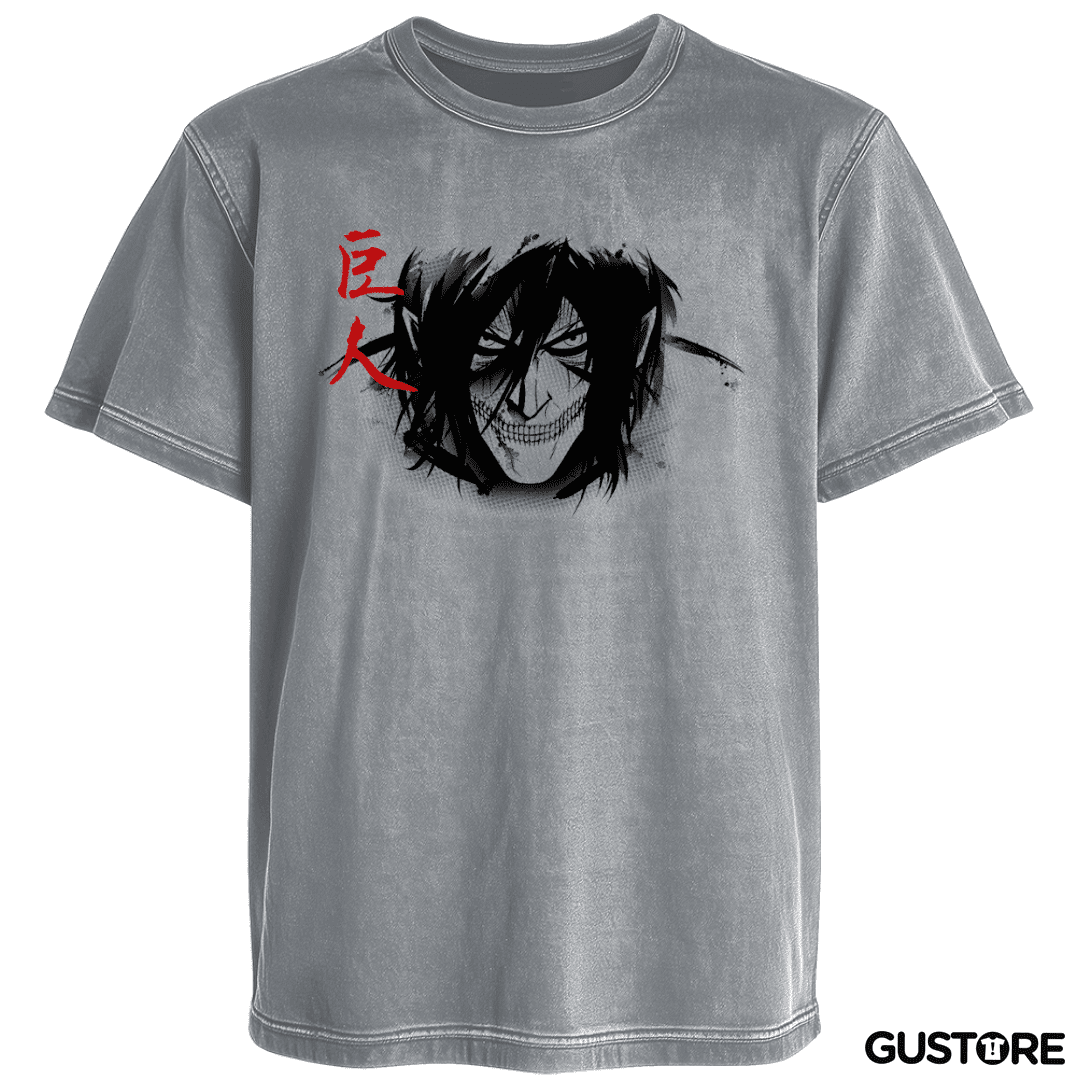 Polera desgastada Titan Eren