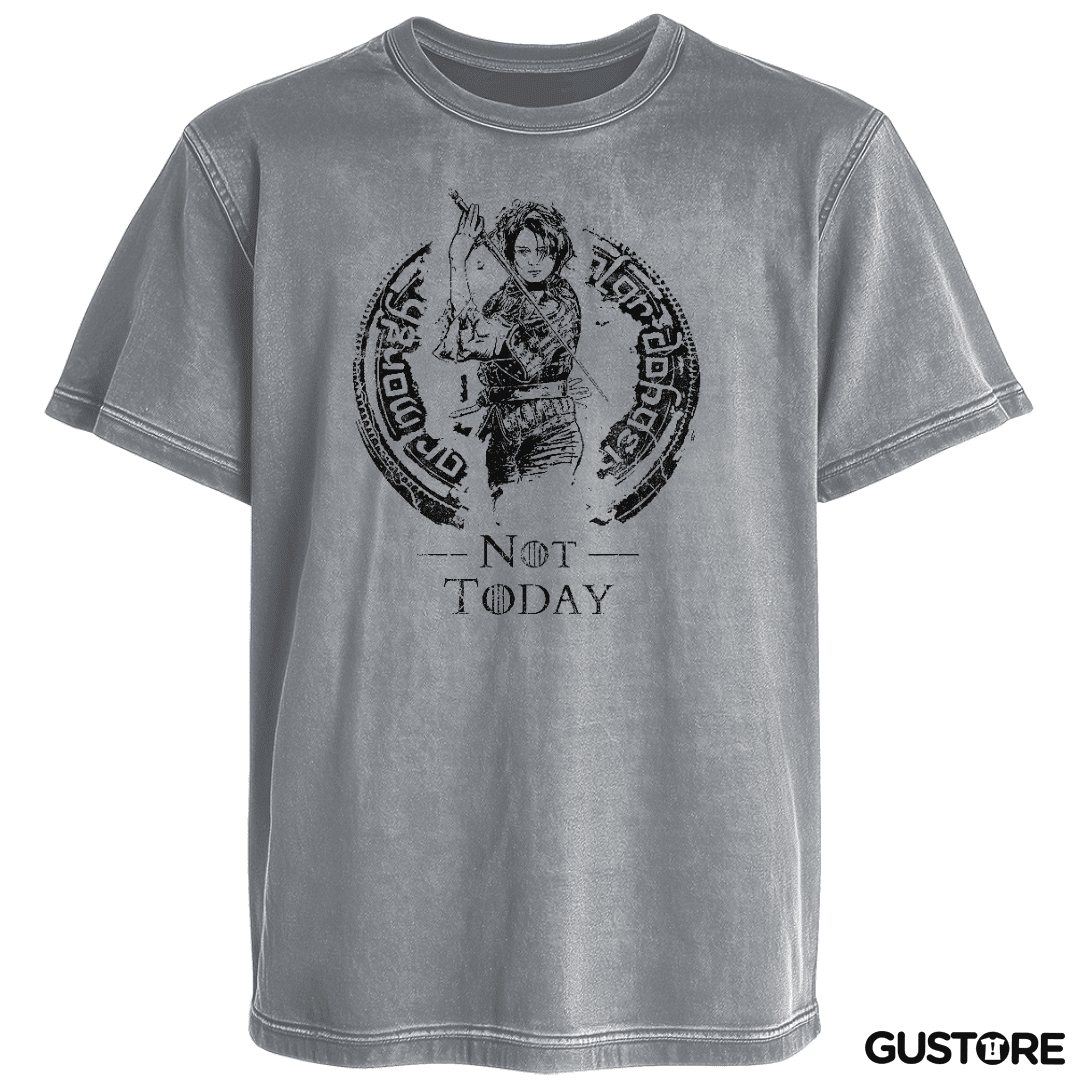 Polera desgastada Arya not today