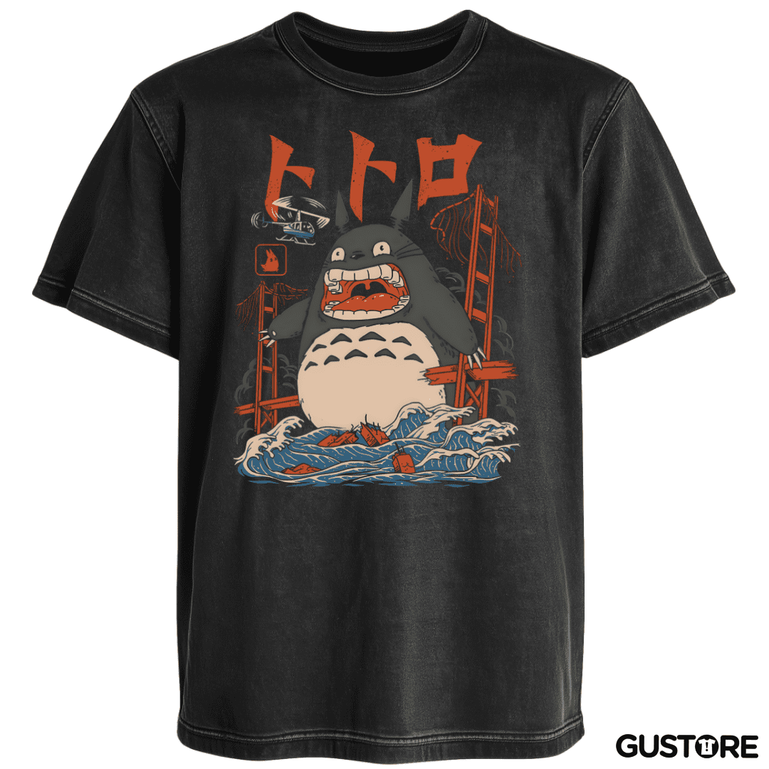 Polera desgastada Attack of Totorozilla