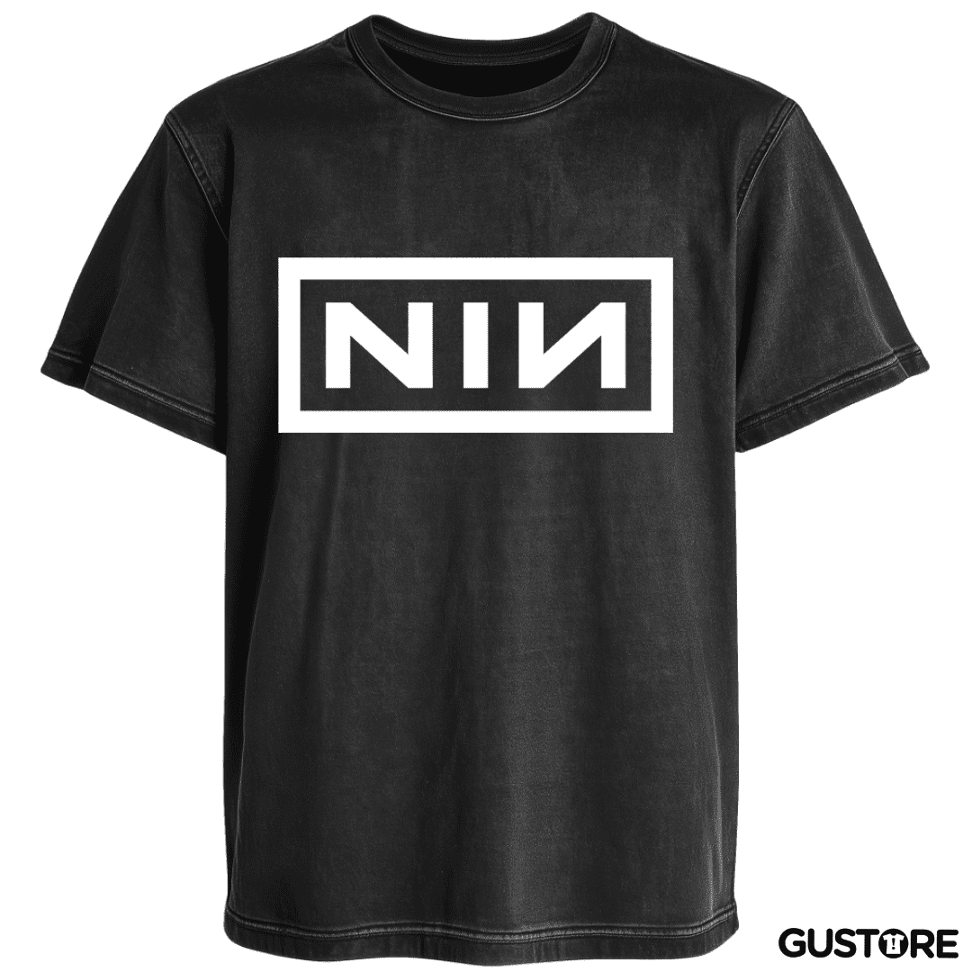 Polera desgastada Nine Inch Nails