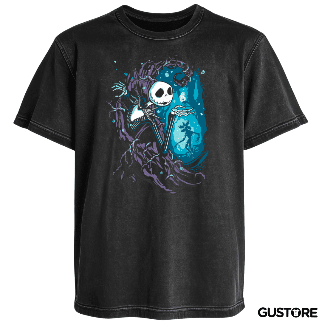 Polera desgastada Upside Down Town