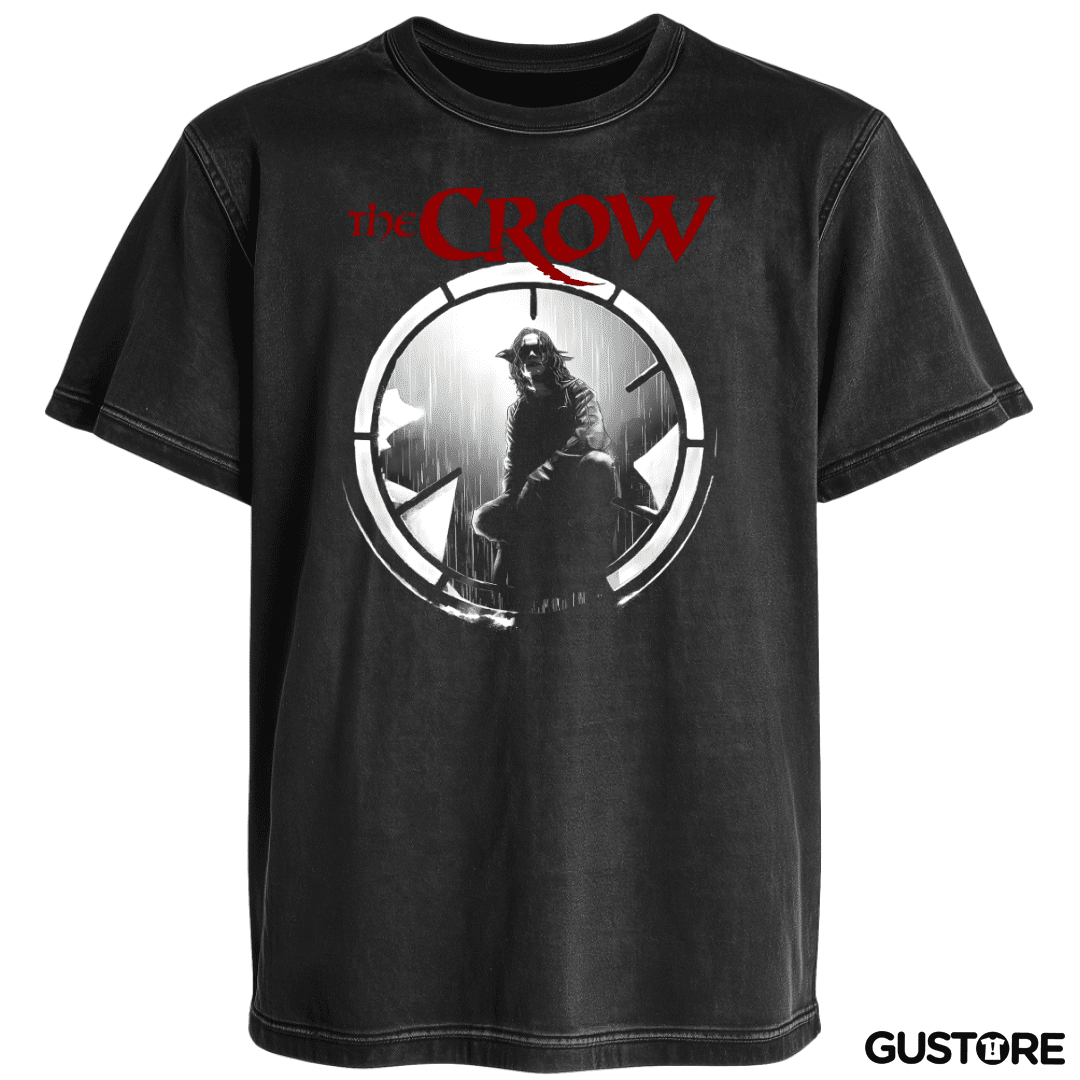 Polera desgastada La Leyenda del Cuervo