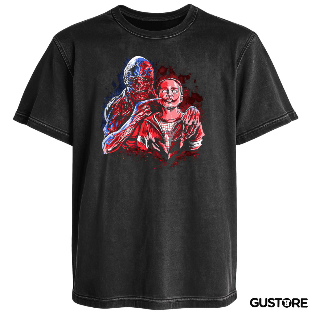 Polera desgastada Vecna Smile
