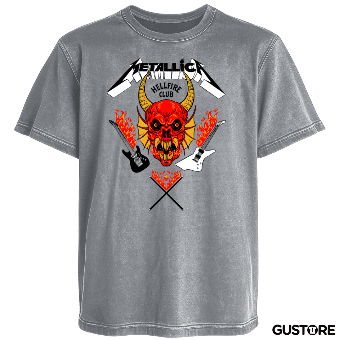 Polera desgastada Metallica Hellfire Club W