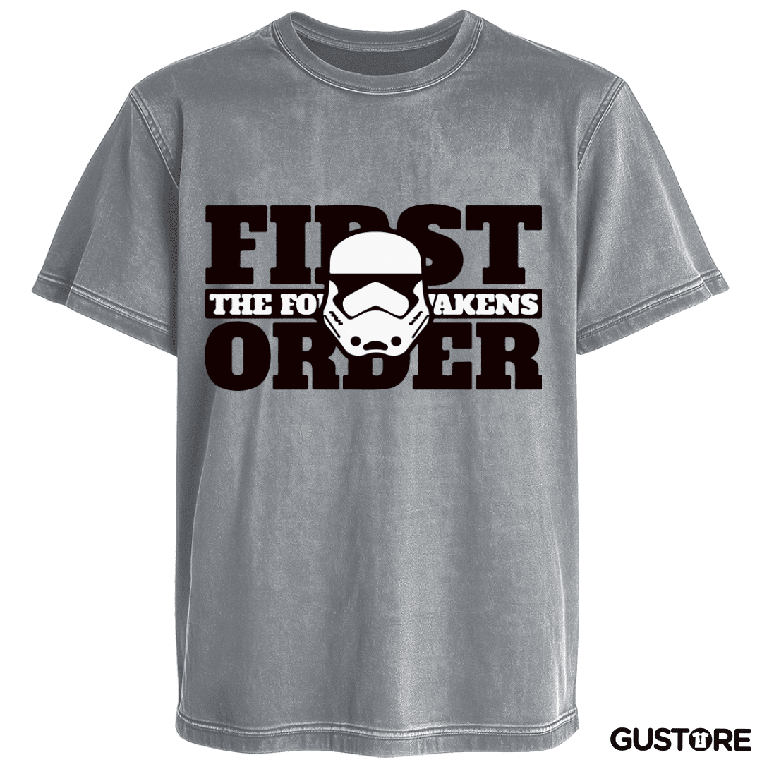 Polera desgastada First order