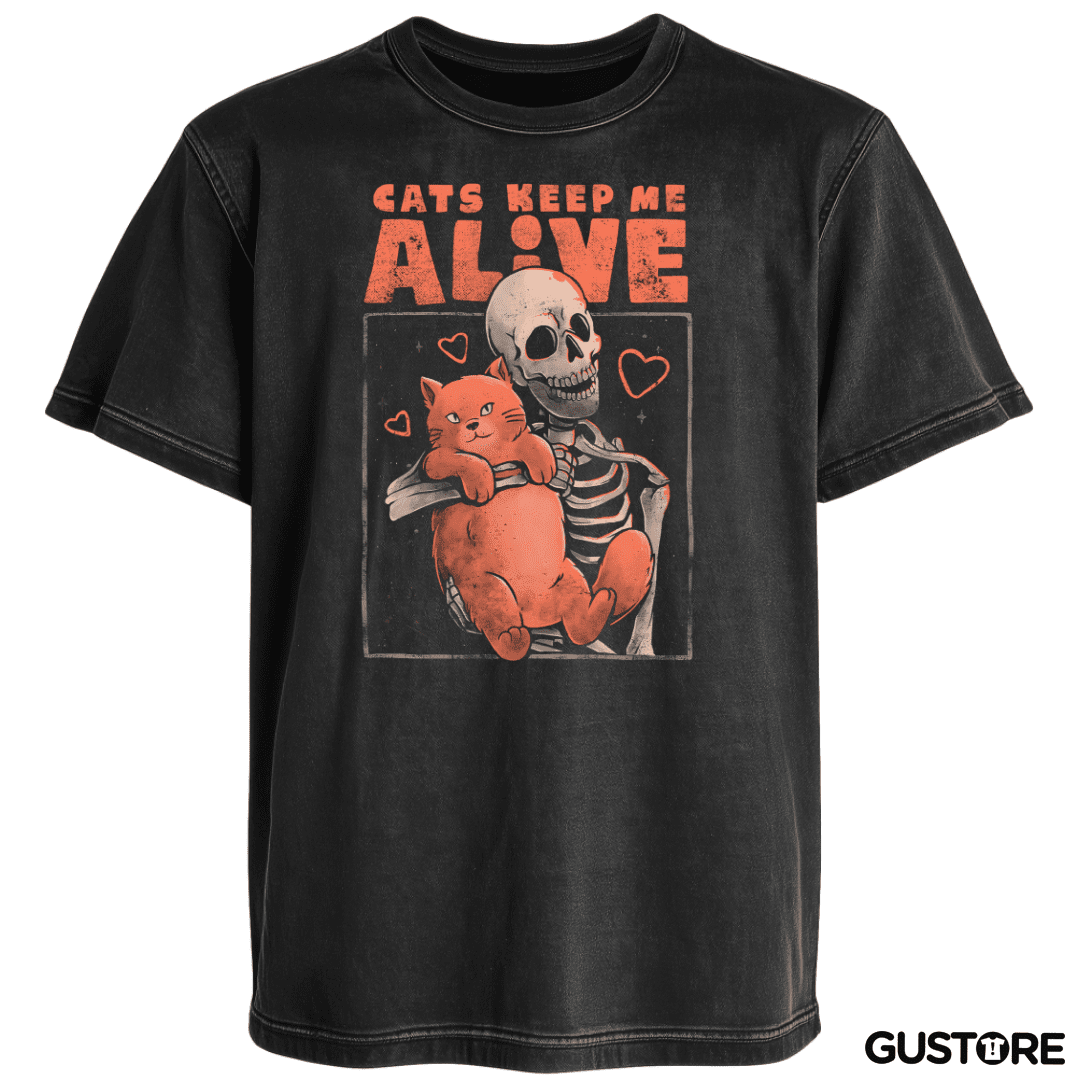 Polera desgastada Cats Keep Me Alive