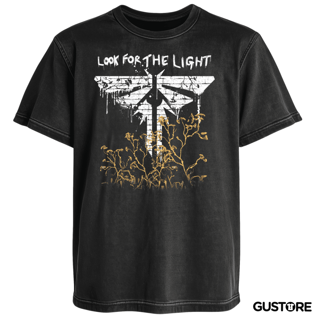 Polera desgastada A la Luz de las Esporas